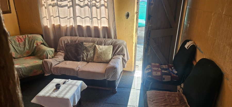 2 Bedroom Property for Sale in Ravensmead Western Cape